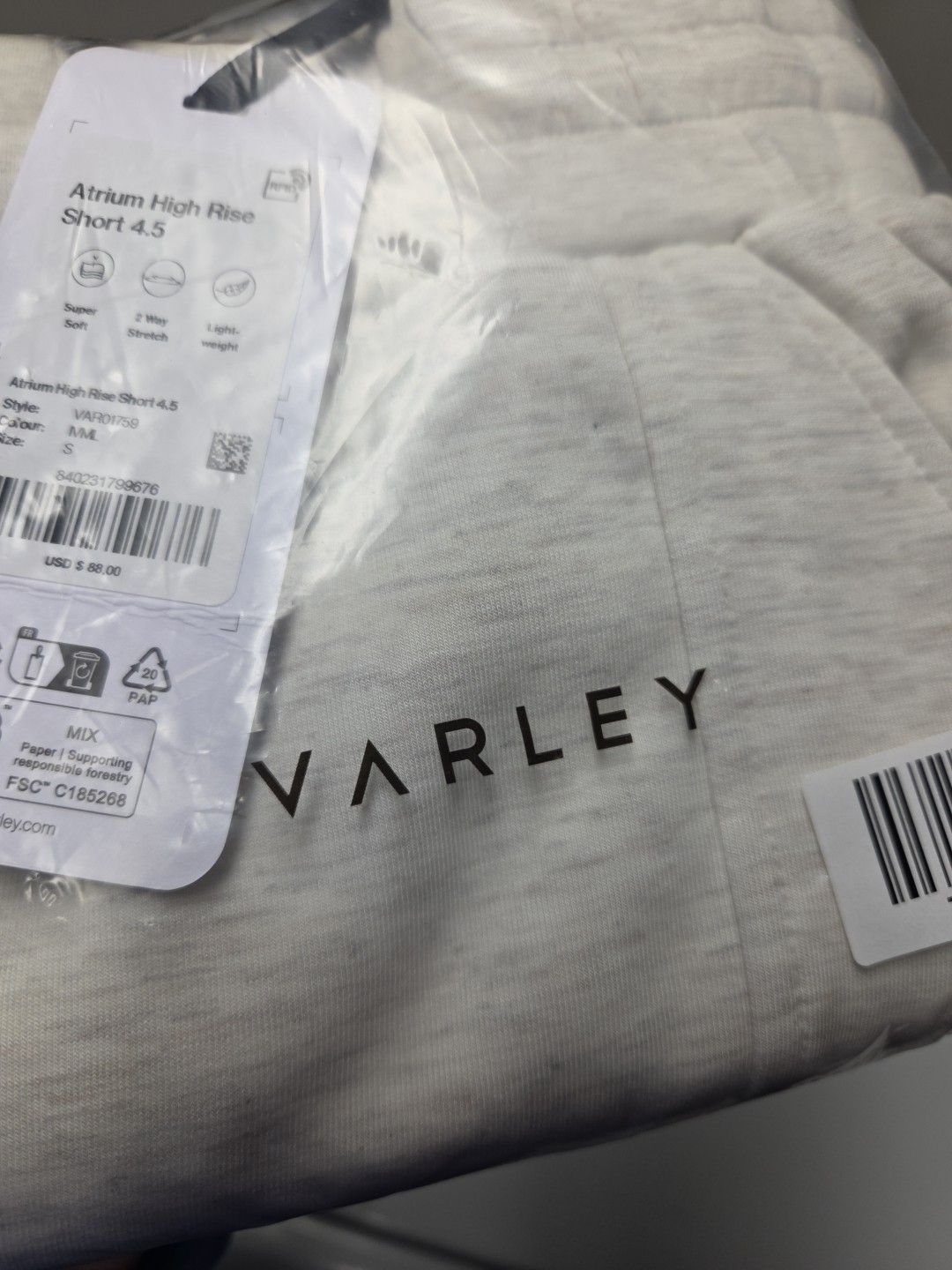 Varley Atrium High-Rise Short 4.5″ Ivory Marl Small New NWT MSRP $98