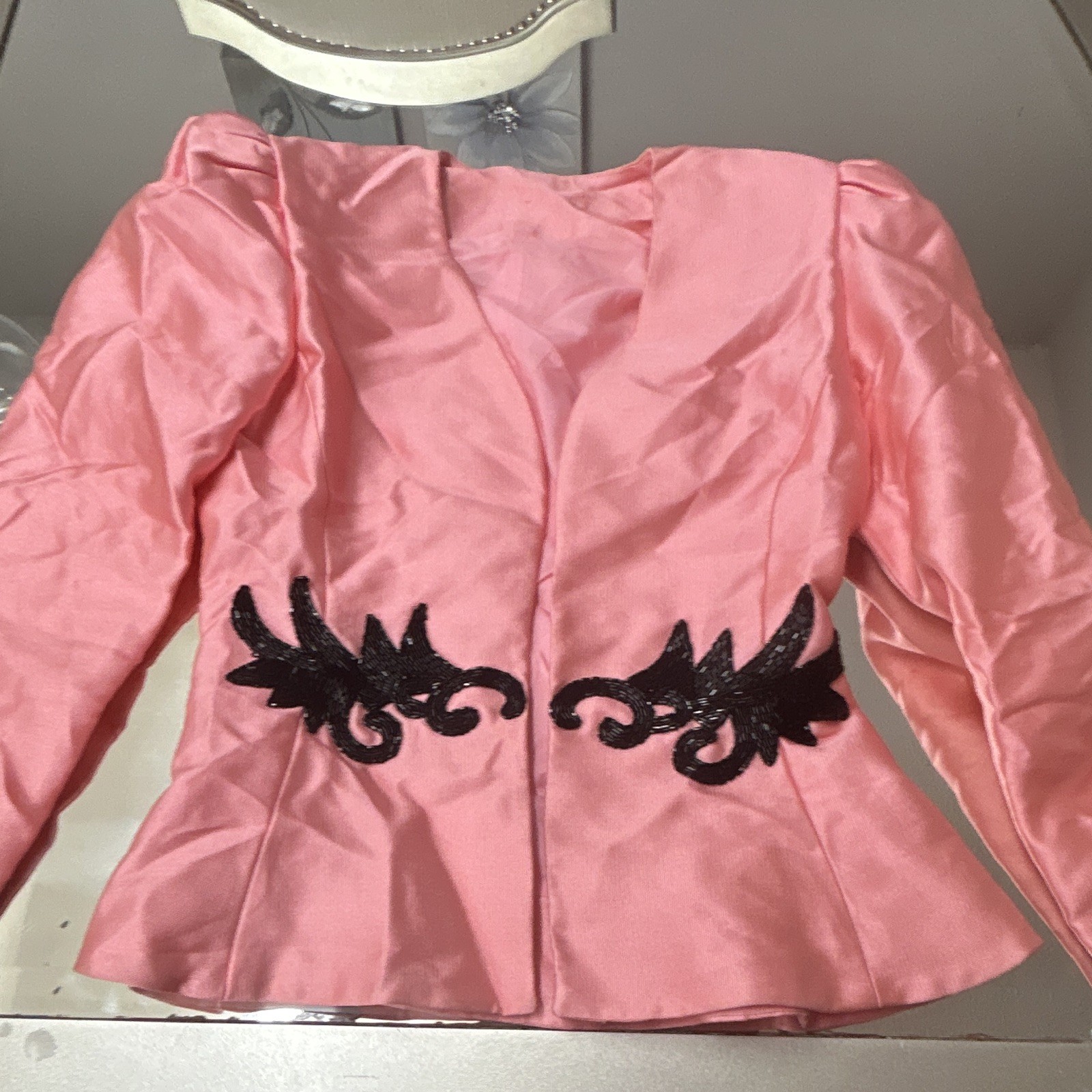 Ming Wang Women’s Pink/Black Blazer Jacket Beaded Lined Hook & Eye Long S