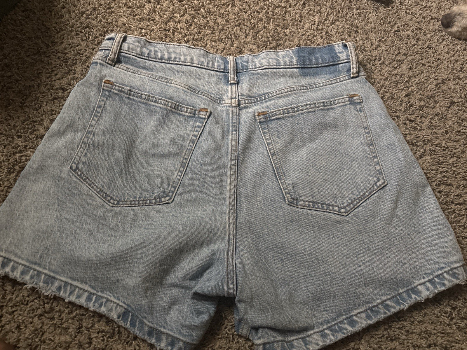 Abercrombie & Fitch The Dad Short High Rise Light Wash Denim 30/10 Pockets