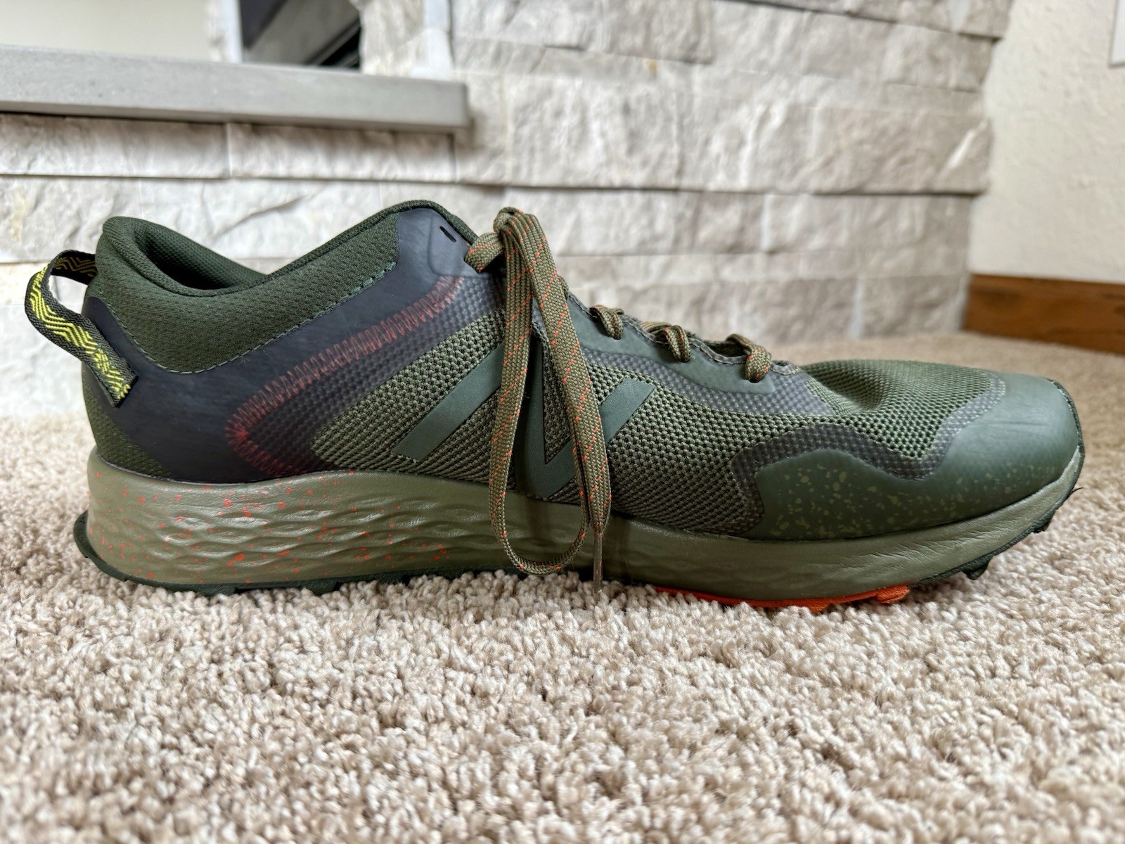 Men’s New Balance Hiking Trail Shoes Sneakers Green Size 15 4E Fresh Foam ARISHI