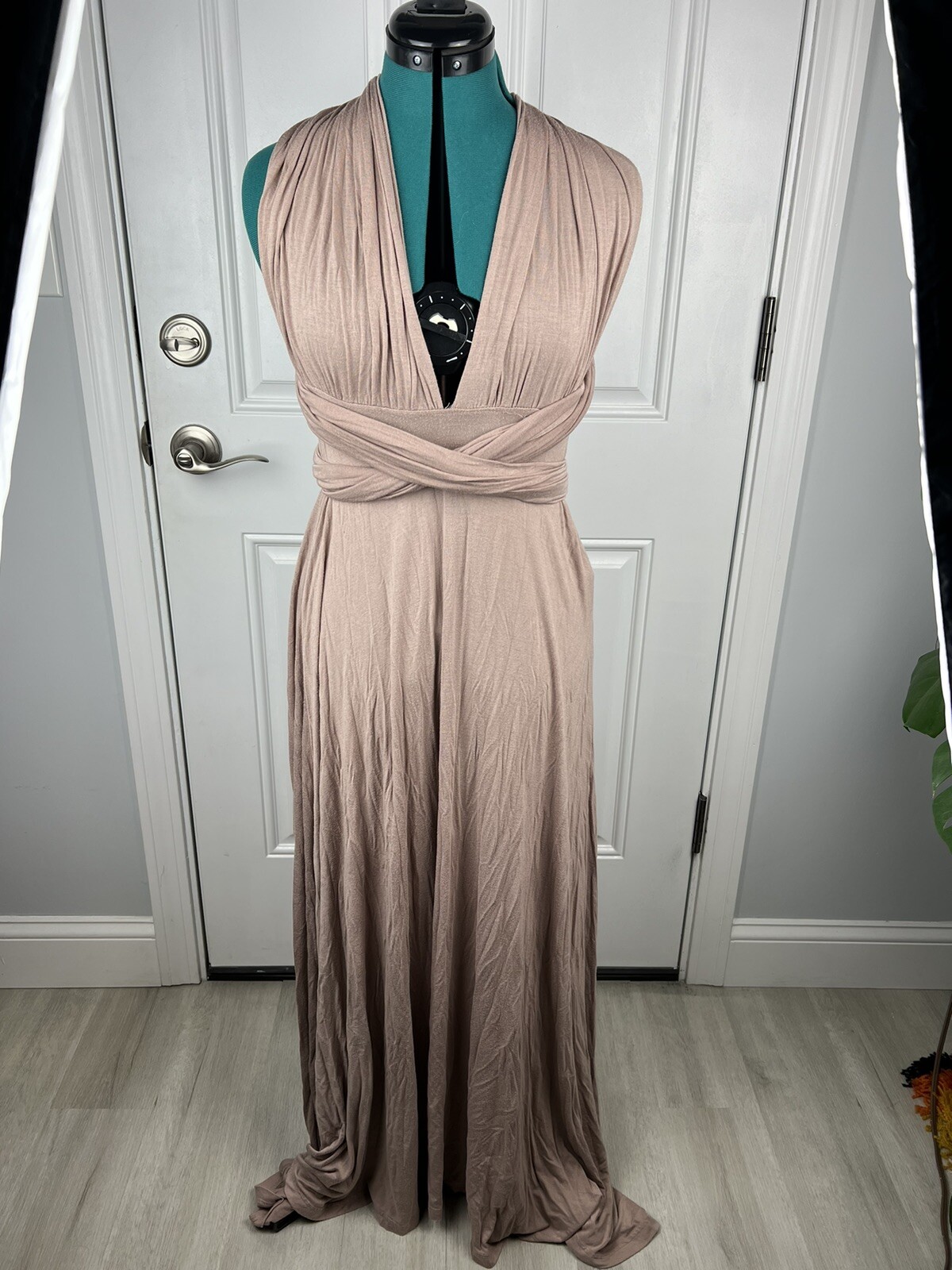 Haoduoyi Multi Way Wrap Dress Size XXL Women’s Beige Open Back Long