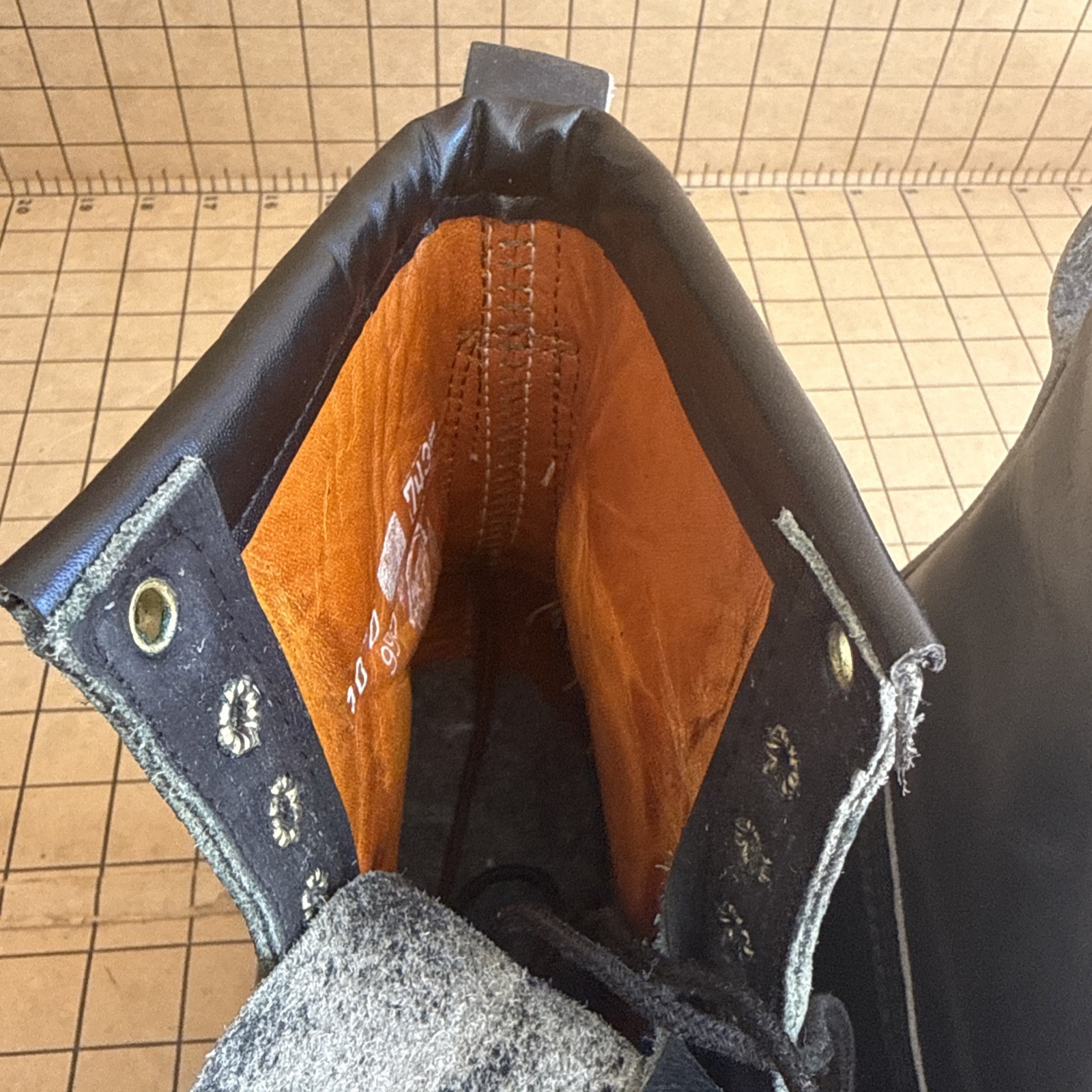 Size 10D Chippewa Military SEE PICTURES