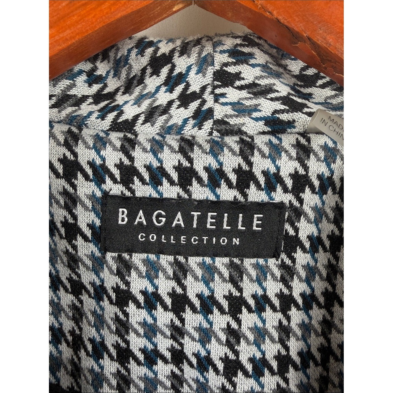 bagatelle Black Grey Blue Houndstooth Open-Front Blazer. Size XL. Shoulder pads