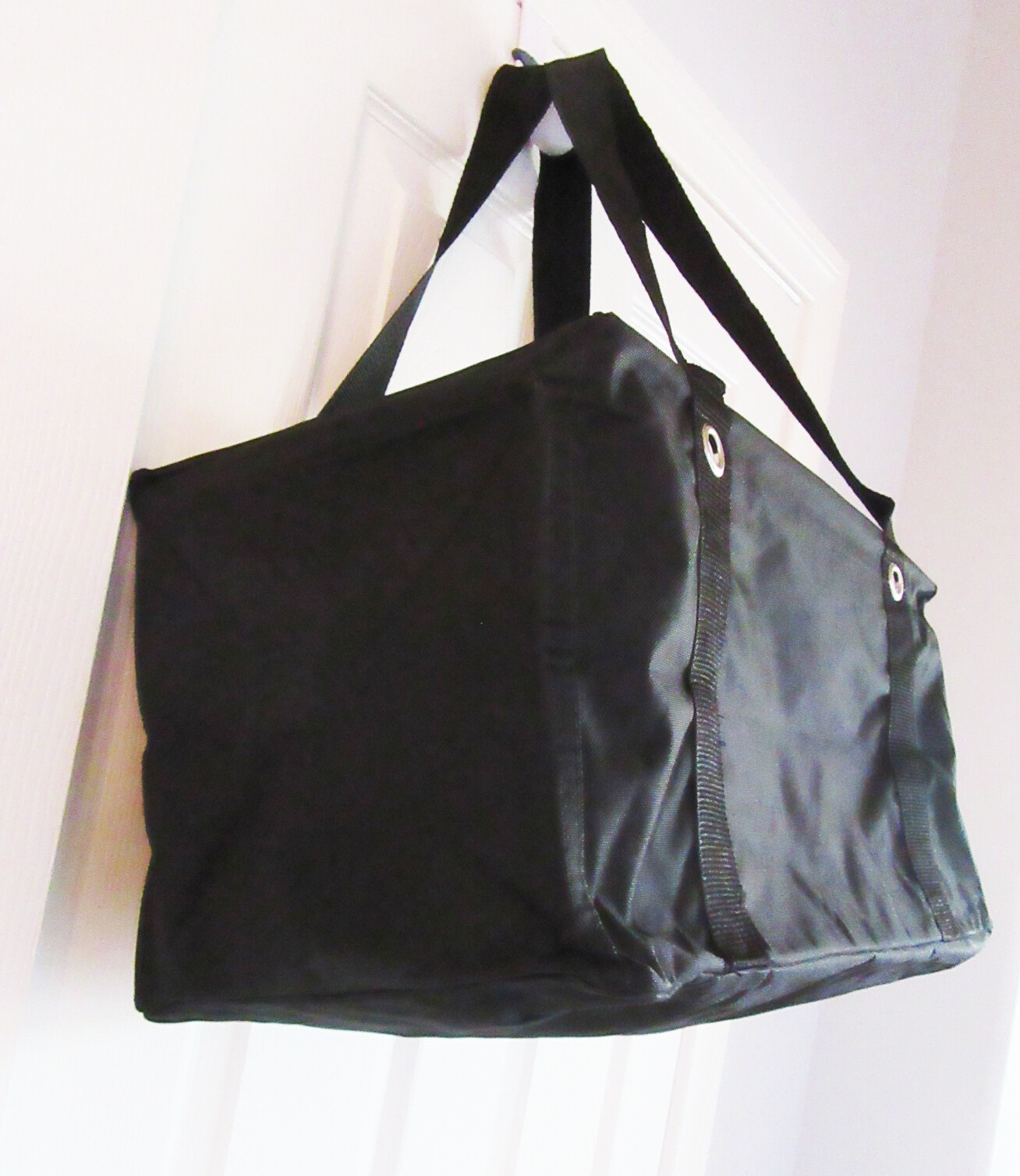 Thirty-one Bag Medium Utility Tote Organizing Laundry Beach Travel Bag Black
