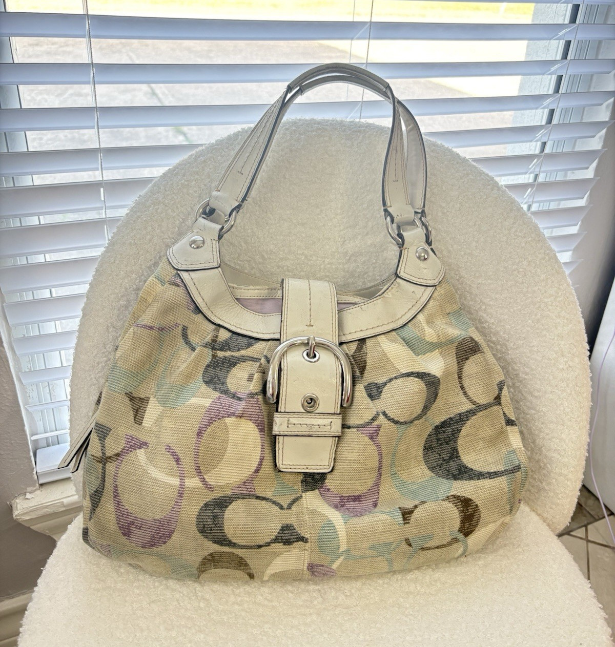 Coach Logo Pattern Shoulder Bag Beige/Blue/Gray Zip & Buckle, Silver, Purple