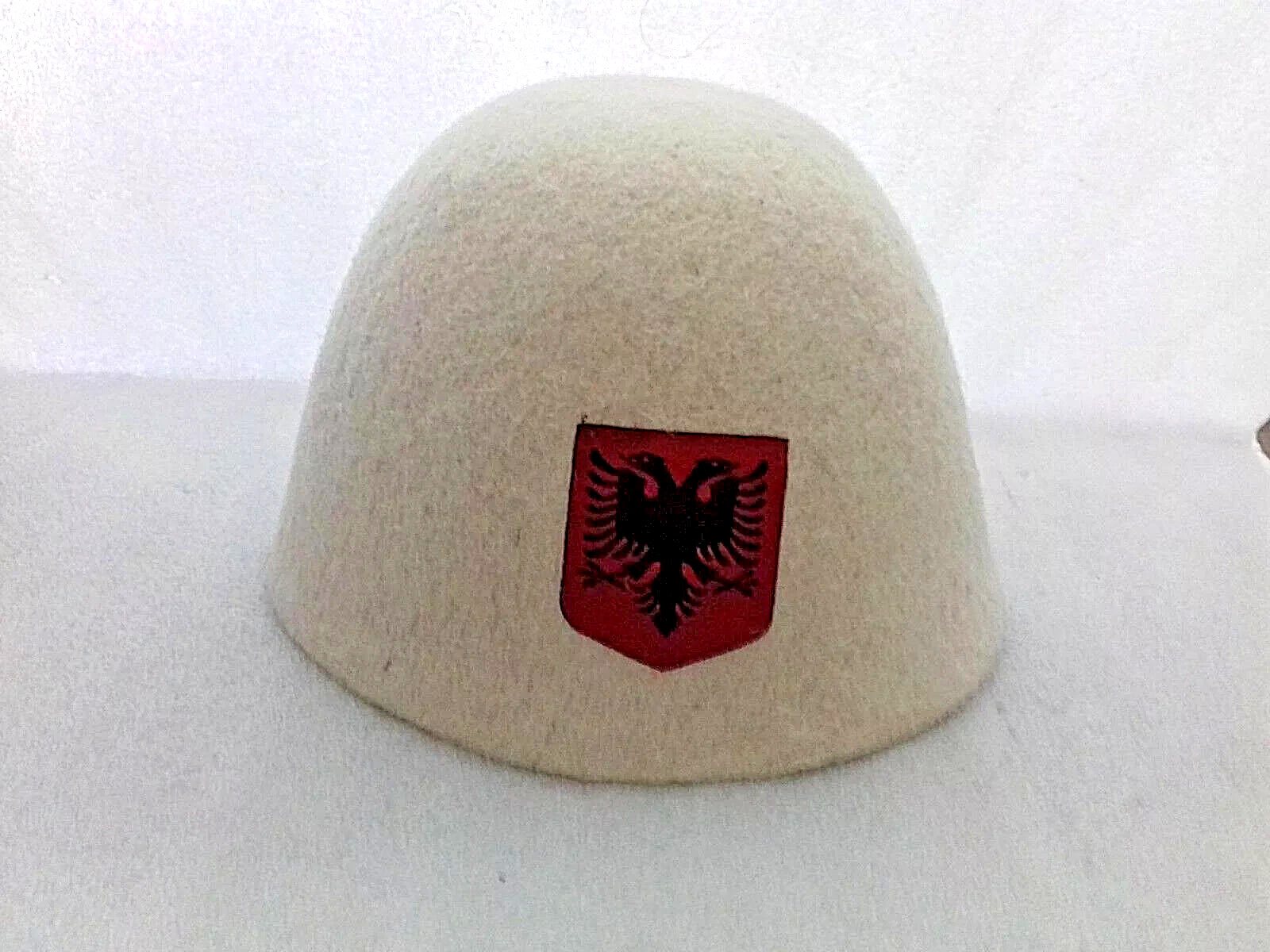 NEW ALBANIA KOSOVA HAT CAP QELESHE PLIS-HANDMADE-TRADITIONAL FOLK WOOL HAT