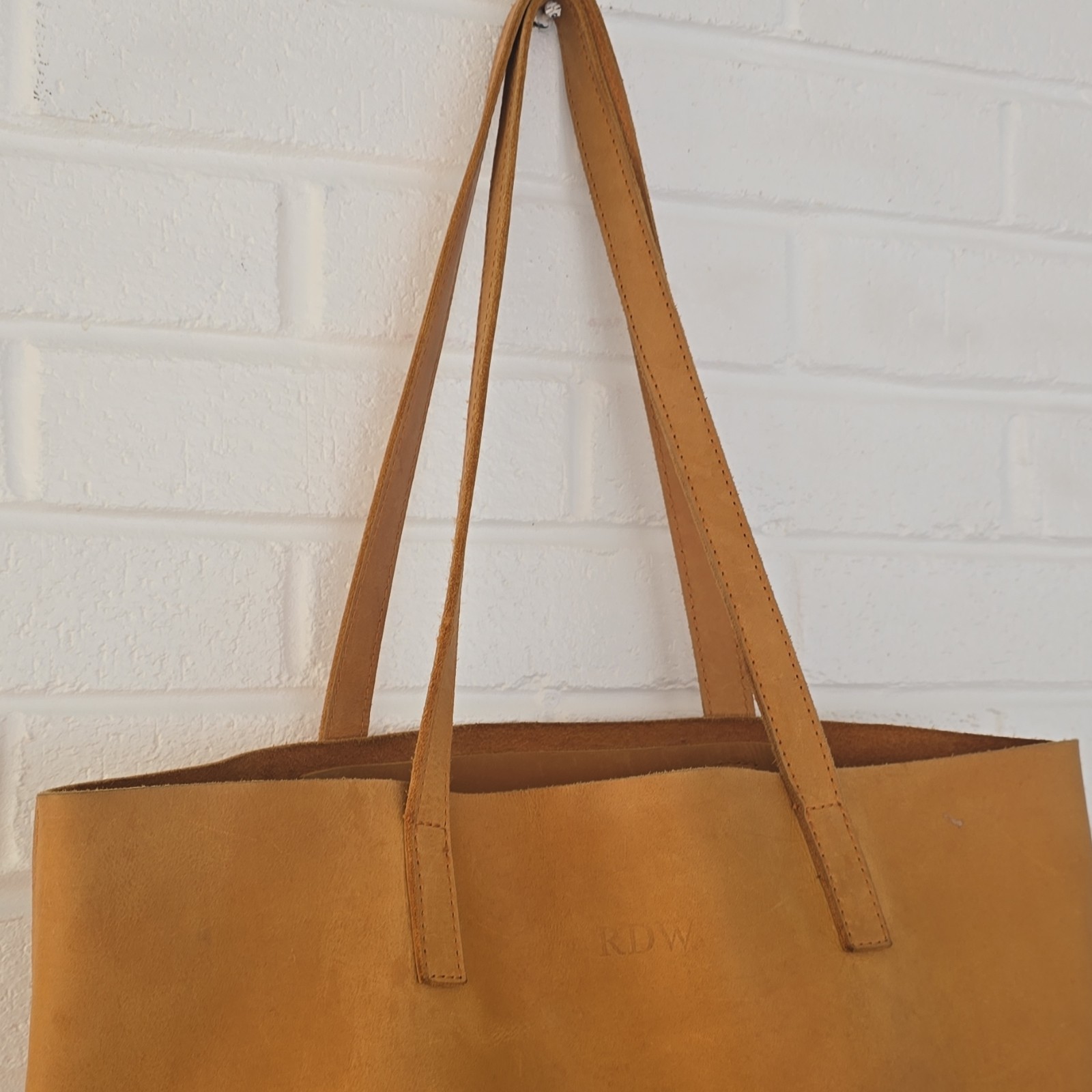 ABLE Mamuye Classic Tote – Cognac Stamped Initials