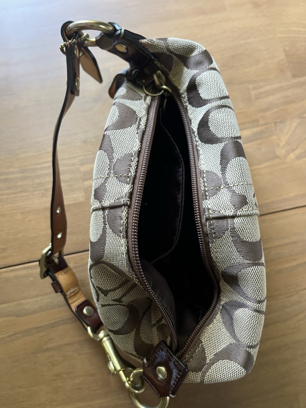 2009 Vintage Coach Signature Small Shoulder Bag
