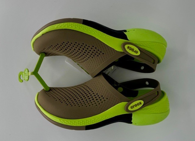 Crocs LiteRide 360 Summer Clog – Beach Sandals for Men 4 or Women’s 6, New