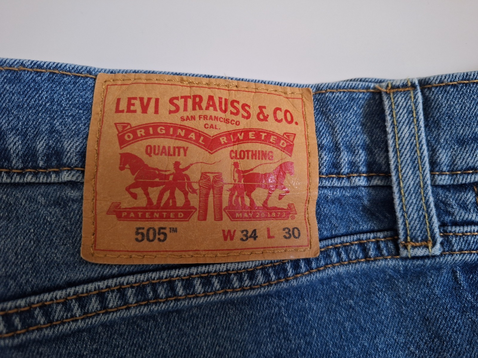 Mens levis 505 Blue 2 Pair one price W 34 L 30 Excellent condition