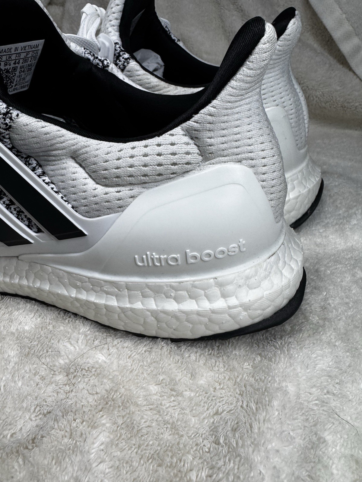 Size 10 Men’s – adidas UltraBoost 1.0 White Black