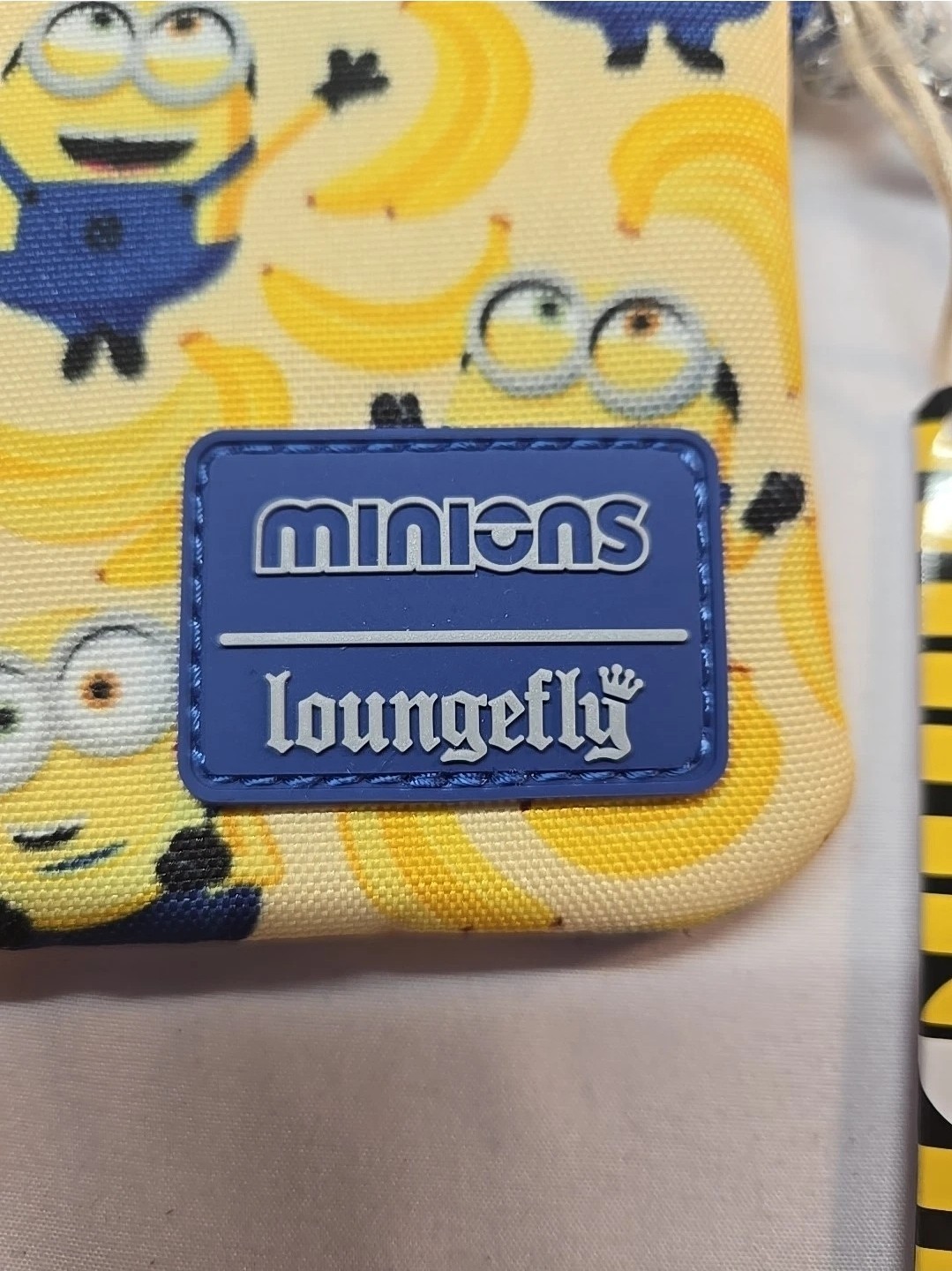 Loungefly MINIONS Bananas Wallet Wristlet New 7.75″x4″ Soft Sided