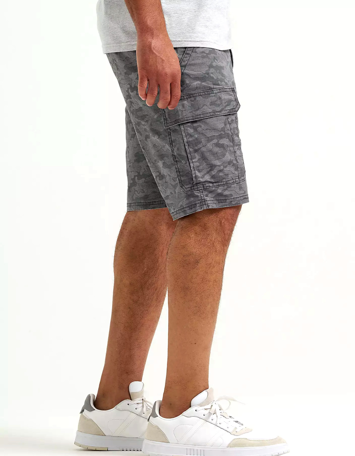 Men’s Wrangler Relaxed Fit Cargo Shorts w/ Stretch Camo Magnet Grey ALL SIZES