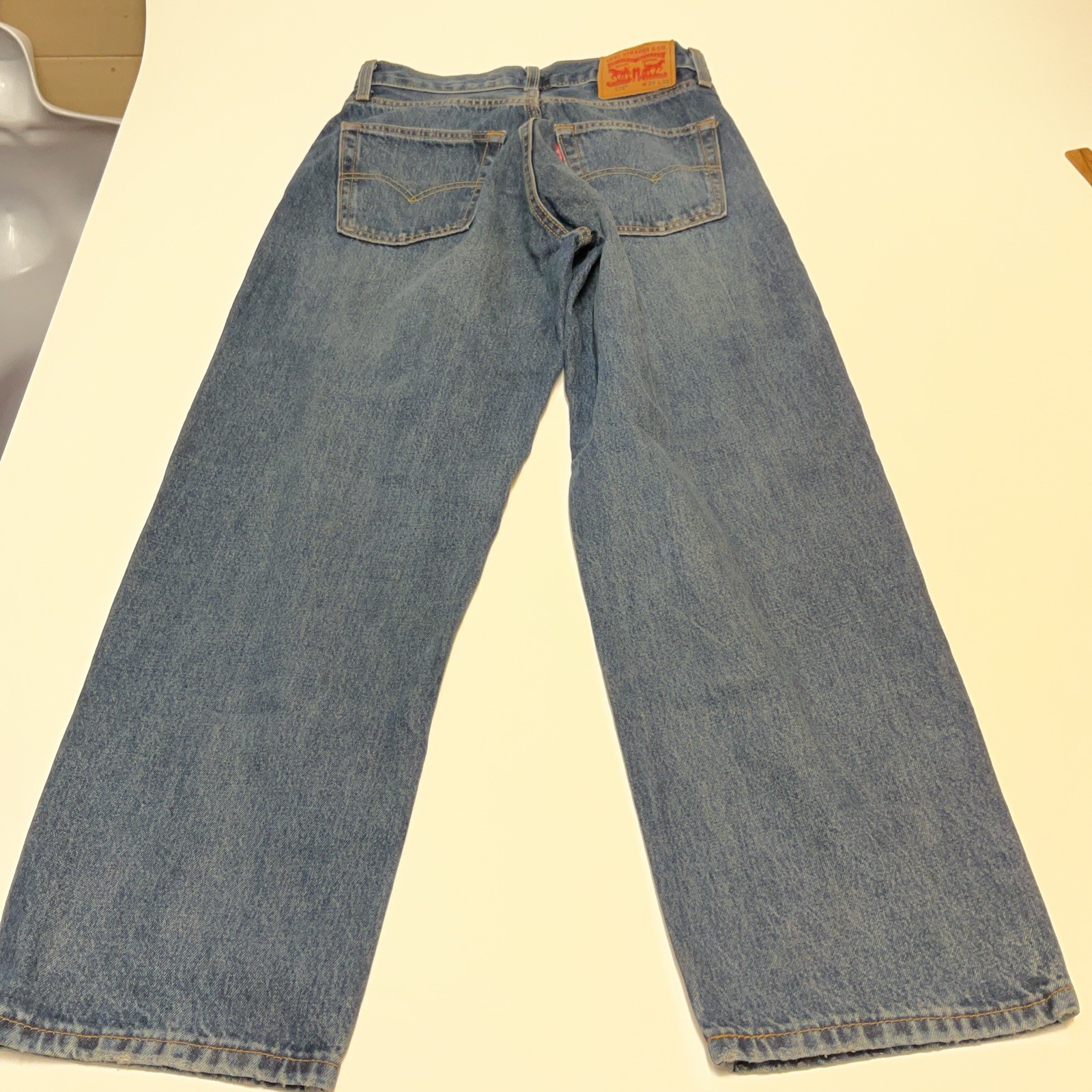 Levi ‘s Premium Men’s 578 Baggy Thru out Denim Jeans Sz. 29-30Wx32L Gray See Des