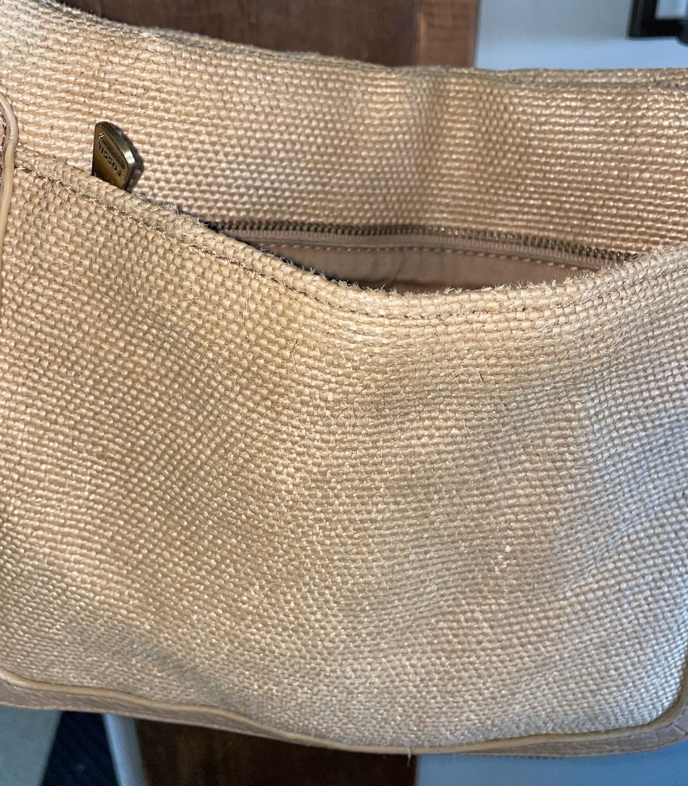 Fossil Crossbody beige tightly woven jute & Leather Accents Med Casual Shopper