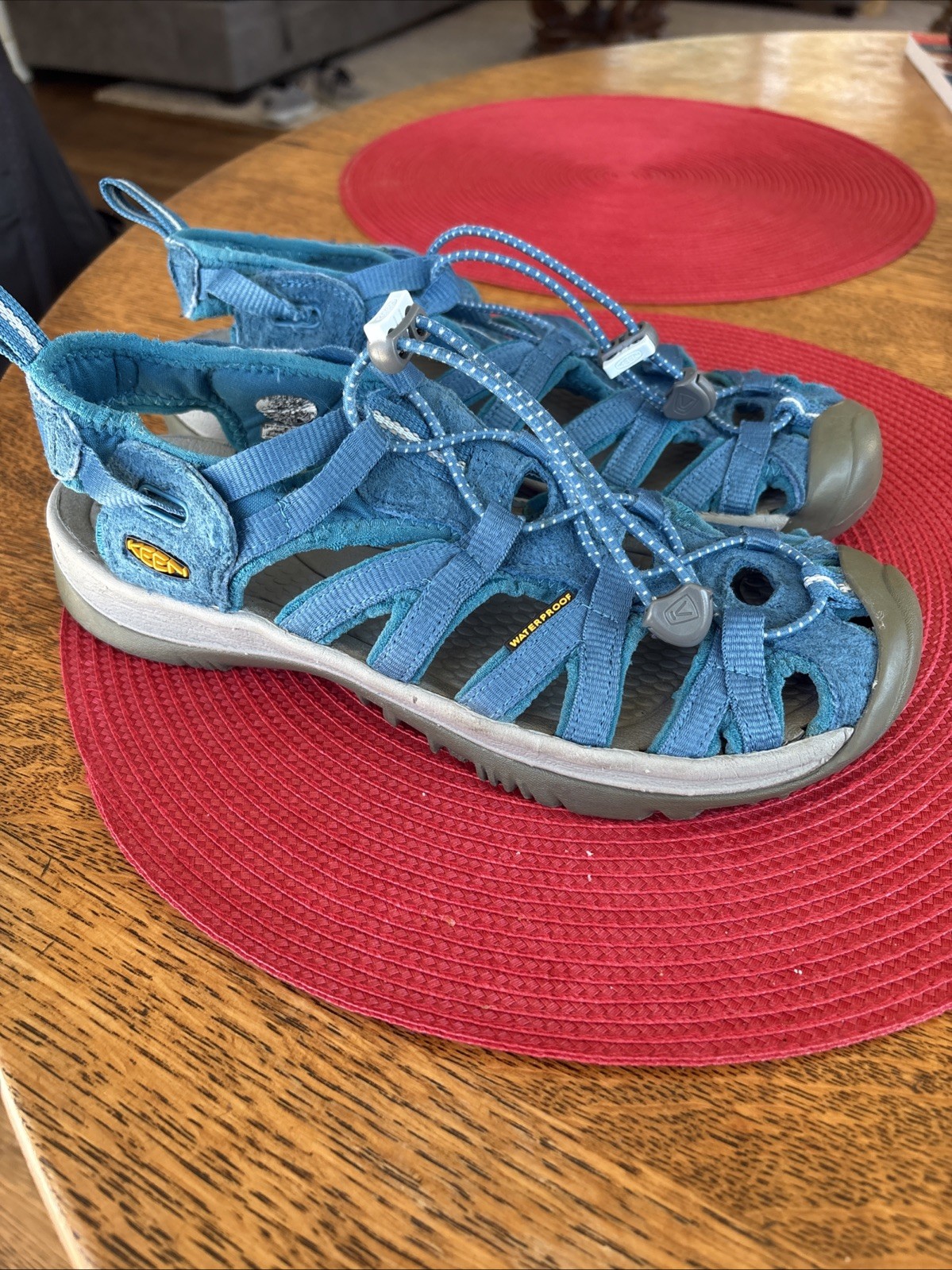 KEEN Whisper Womens 8.5 Sport Sandals Blue Hiking Water Shoes Trail Closed Toe