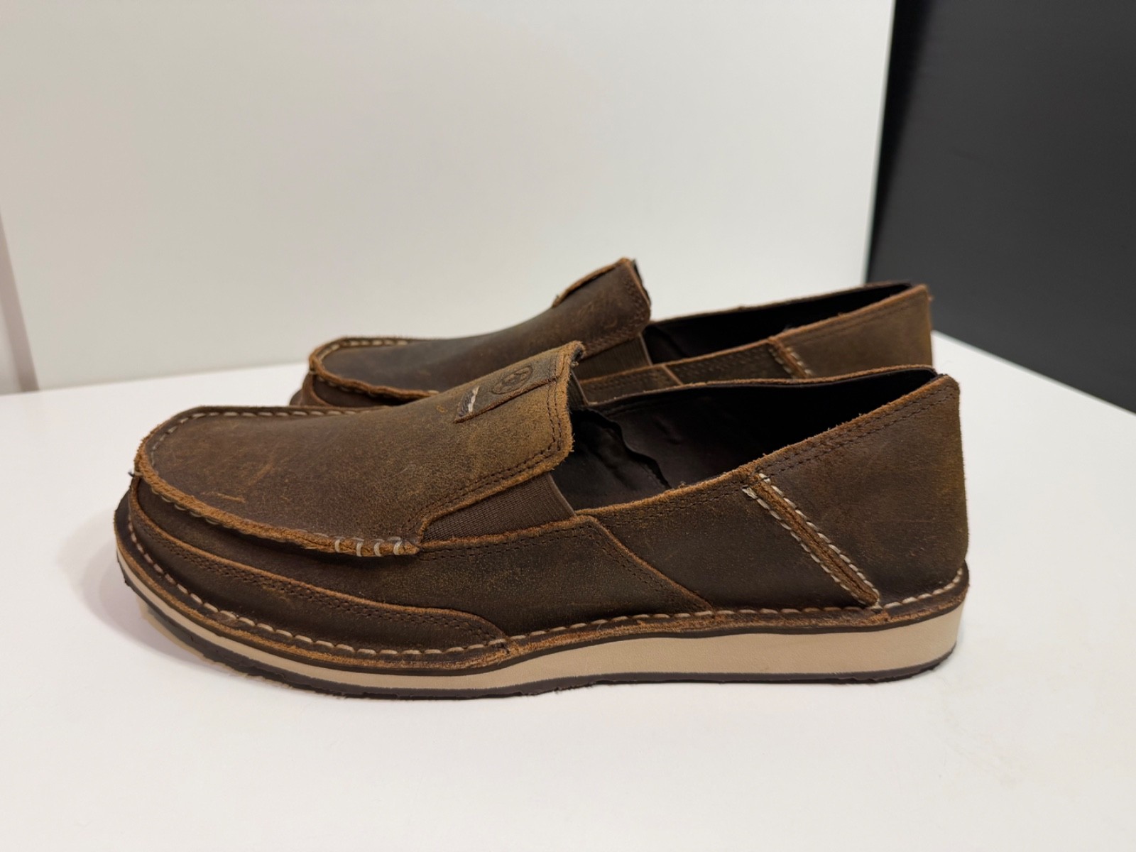 ARIAT MENS CRUISER SLIP ON LEATHER SHOES ROUGH OAK US 11 EE UK 10 W EUR 44.5 W