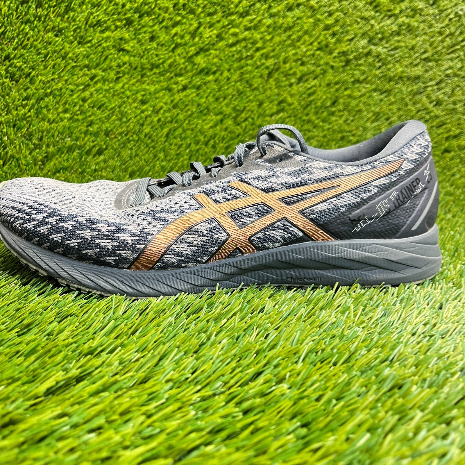 Asics Gel-DS Trainer 25 Mens Size 9 Gray Gold Athletic Running Shoes Sneakers