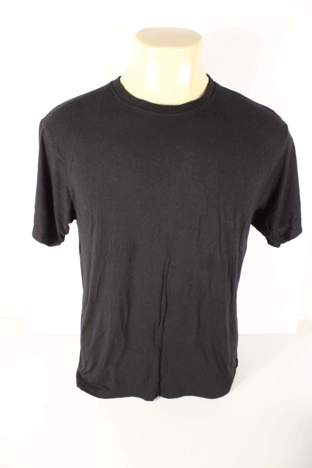 Hanes Black T-shirt Medium M Super Soft 95% Modal Viscose 5% Spandex Undershirt