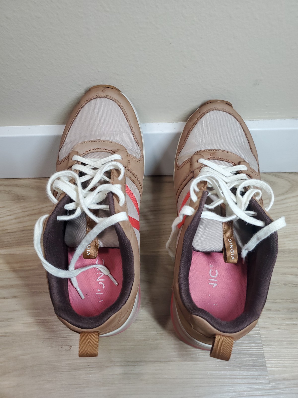 Vionic Rechelle Suede Nylon Womens Sneaker Brown Coral Size 9