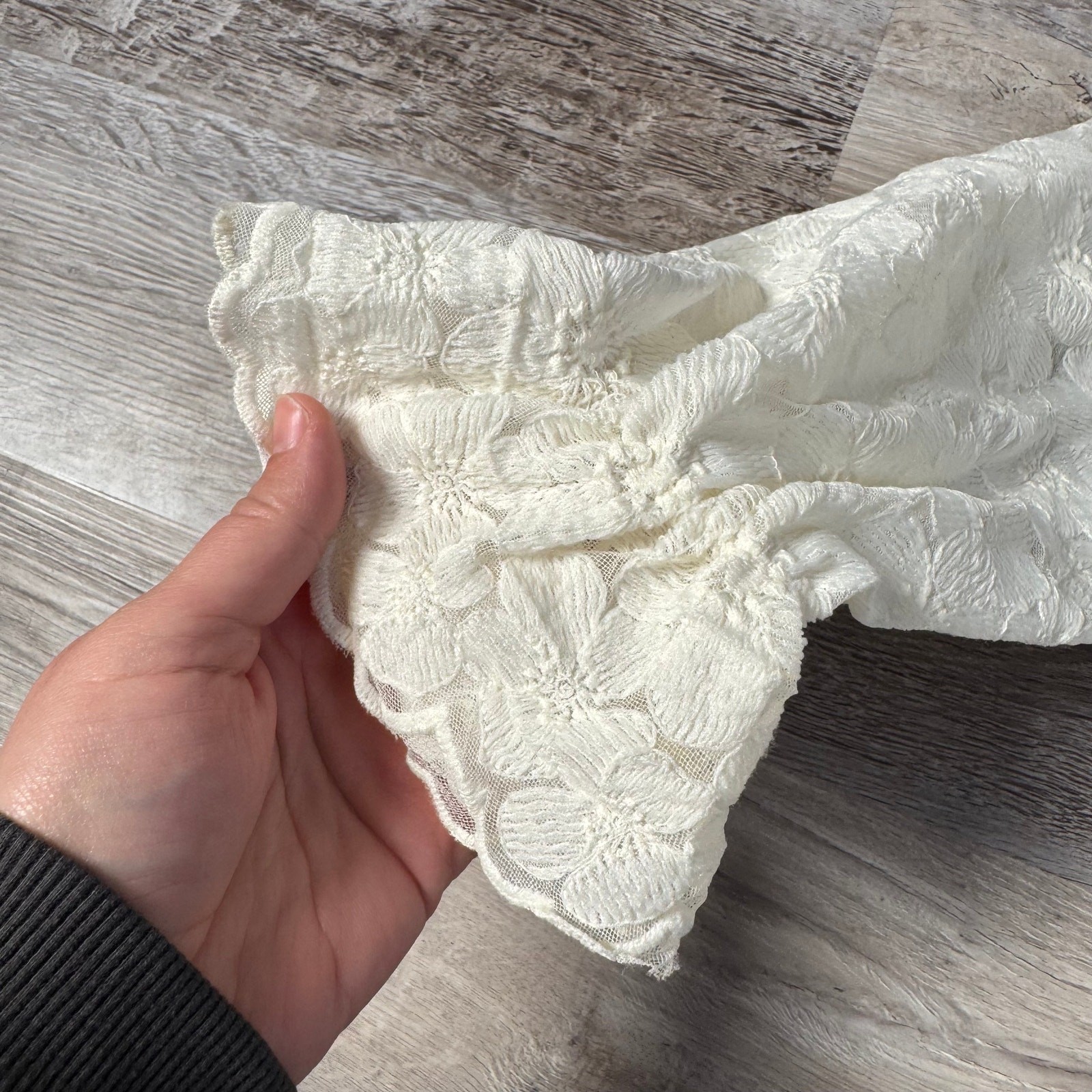 Pretty Little Sister Cream Lace Blouse Floral Button Up Coquette Cottage Small