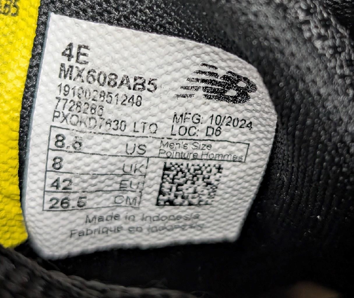 NEW BALANCE shoes 608 black 8.5 4E slip resistant MX608AB5