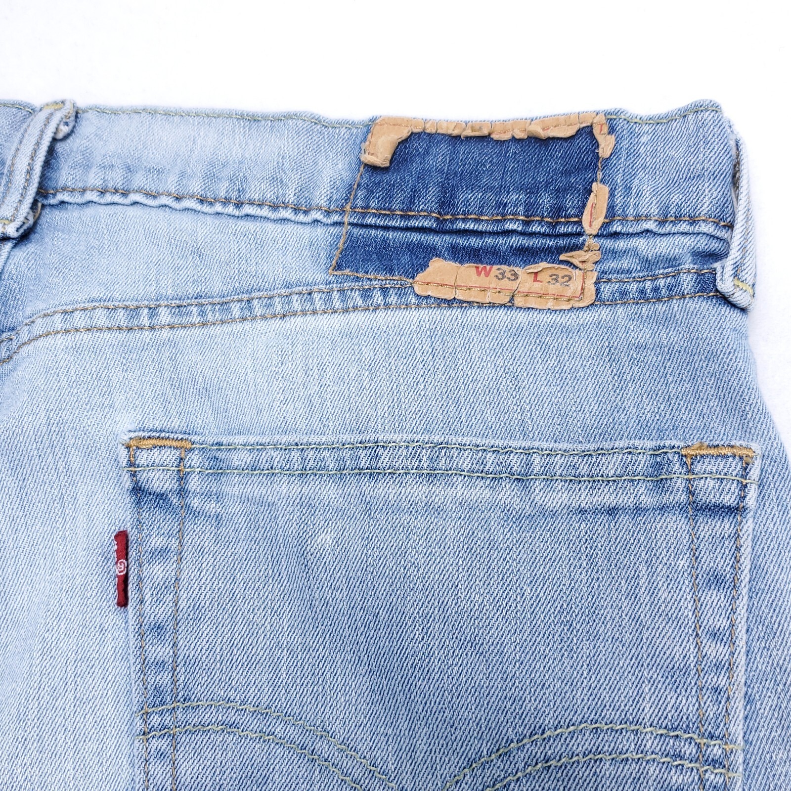 Levi’s 500 Series Regular Straight Leg Jeans Size 32×32 Light Wash Distressed