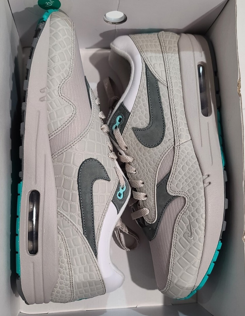 NEW Men’s Size 12.5 Nike Air Max 1 iD By You Grey Teal Snakeskin Sneakers FJ8893
