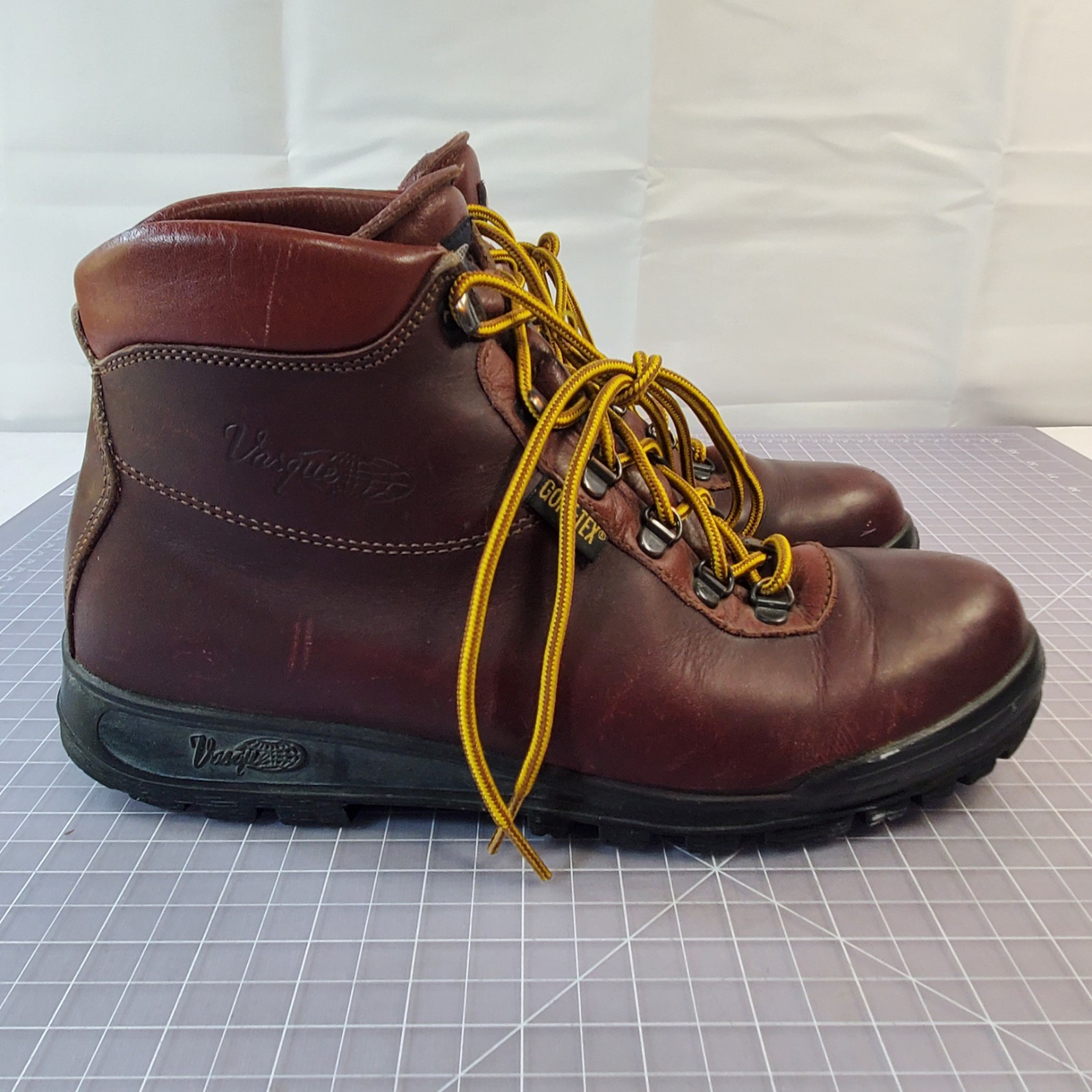 Vasque Sundowner GTX Italy Hiking Backpacking Leather Boots Men’s 9 M Nice!