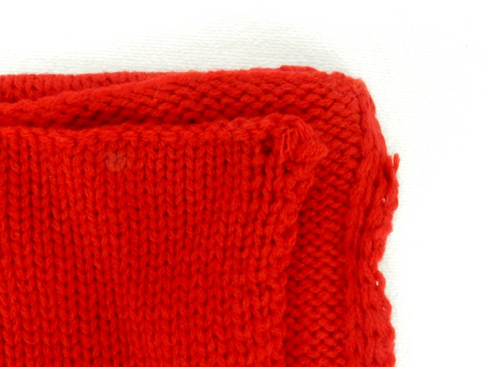 Acrylic Knitted Ladies’ Shoulder Wrap/Scarf, Big Buttons, Versatile, 3 Colors