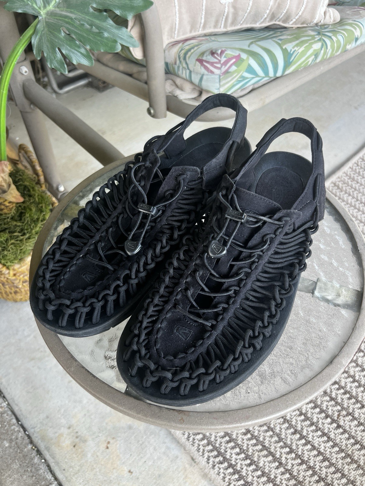 KEEN UNEEK Mens 13 Black Two Cord Woven Sport Sandals Slip On Comfort