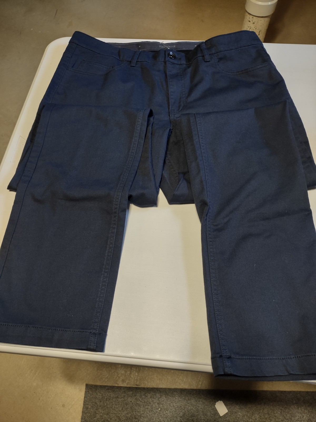 NWT – Perry Ellis Portfolio – Men’s Anywhere Pant – Dark Blue – 36 X 34