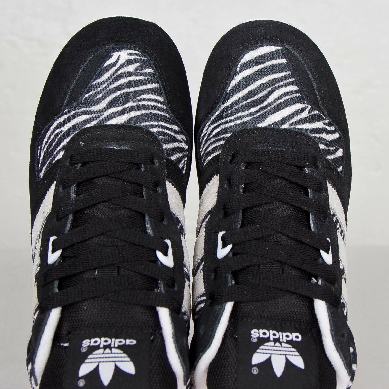 adidas ZX 700 Core Black B34331 Men Size US 5 NEW 🚚✅