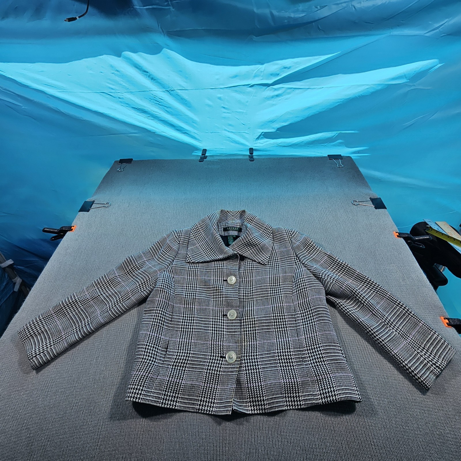 VTG Lauren Ralph Lauren Women’s Petite checkered gray jacket 6 P