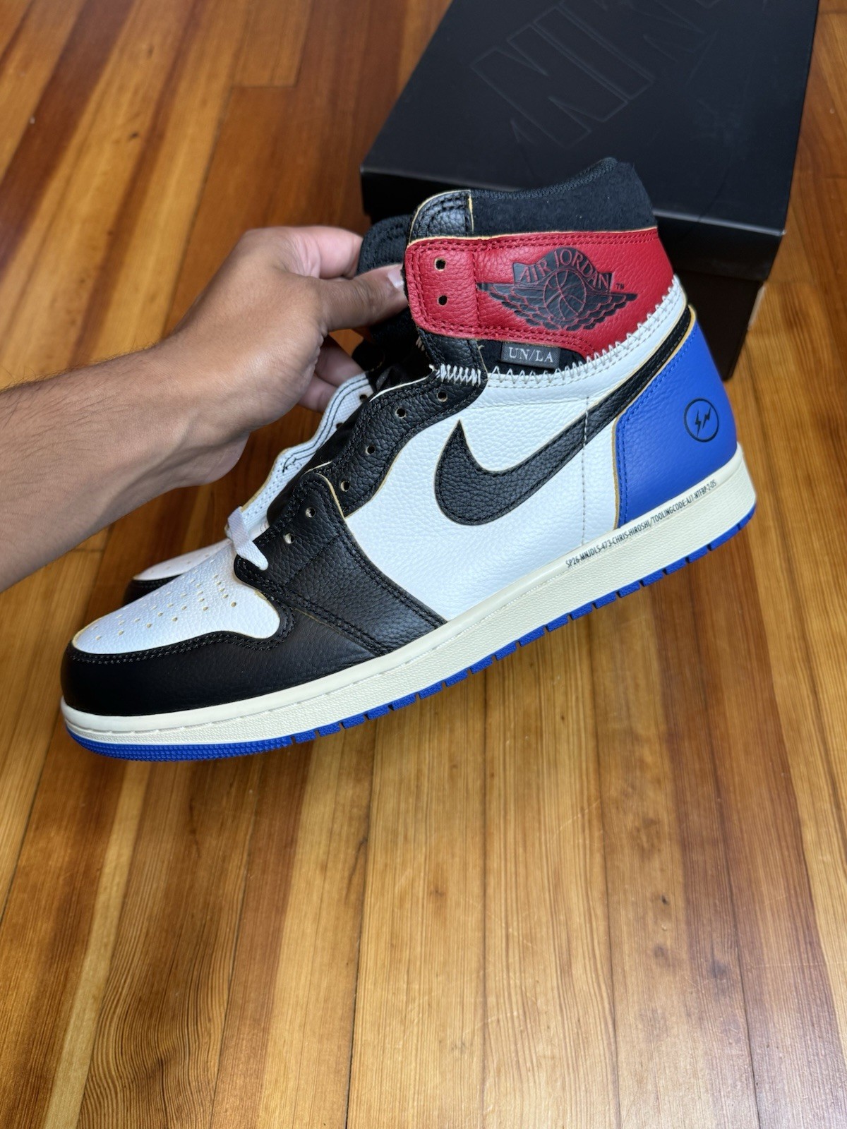 Size 12 – Fragment Design x Union LA x Air Jordan 1 Retro OG High Varsity Red