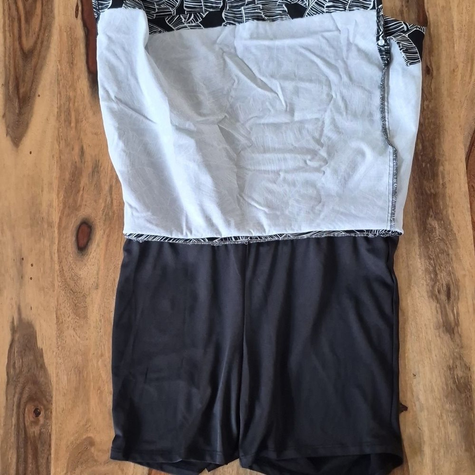 Rafaella Comfort, Abstract Leaves Print, Stretchy Skort