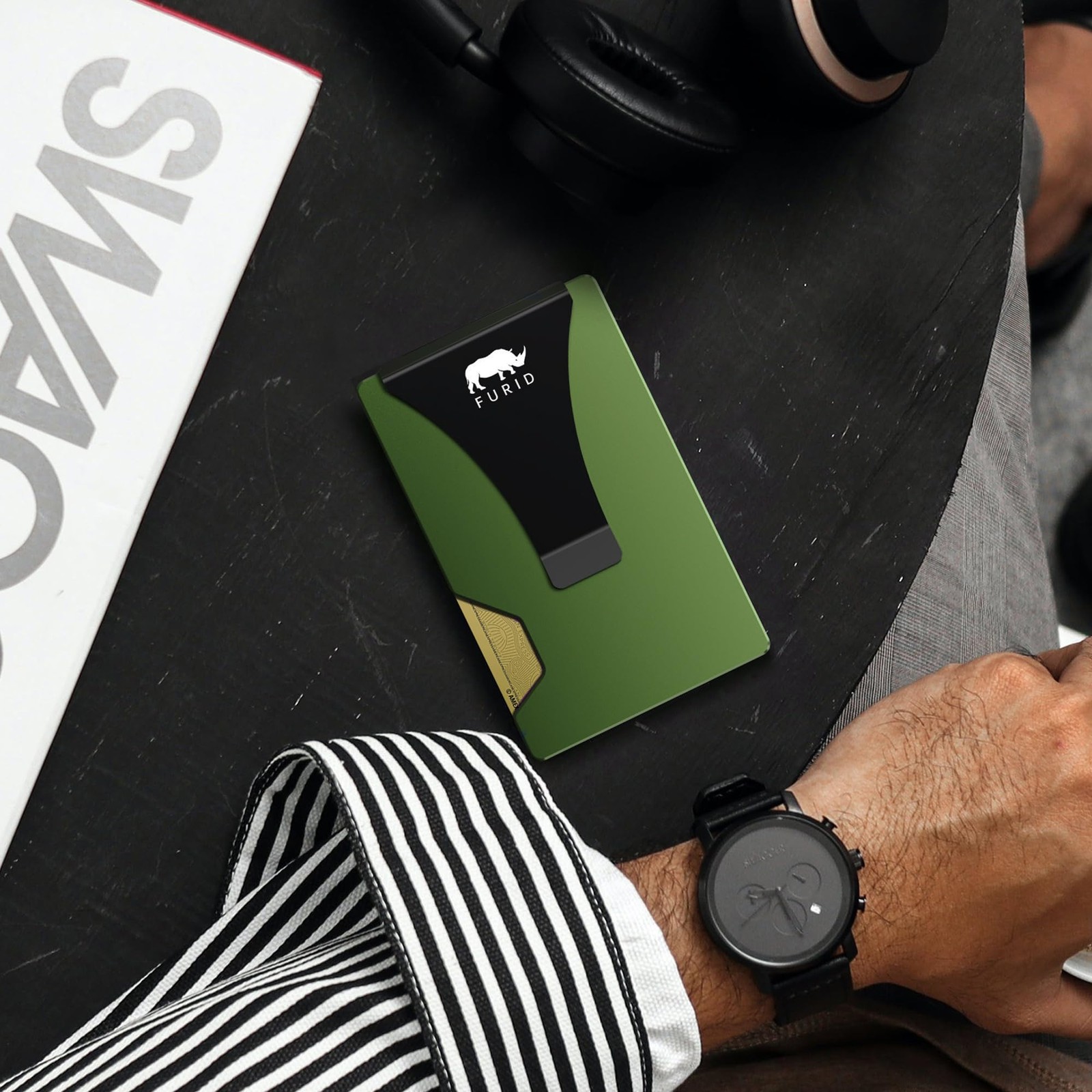 Minimalist Card Wallet for Men Slim: Rfid Metal Standard, Aluminum Olive