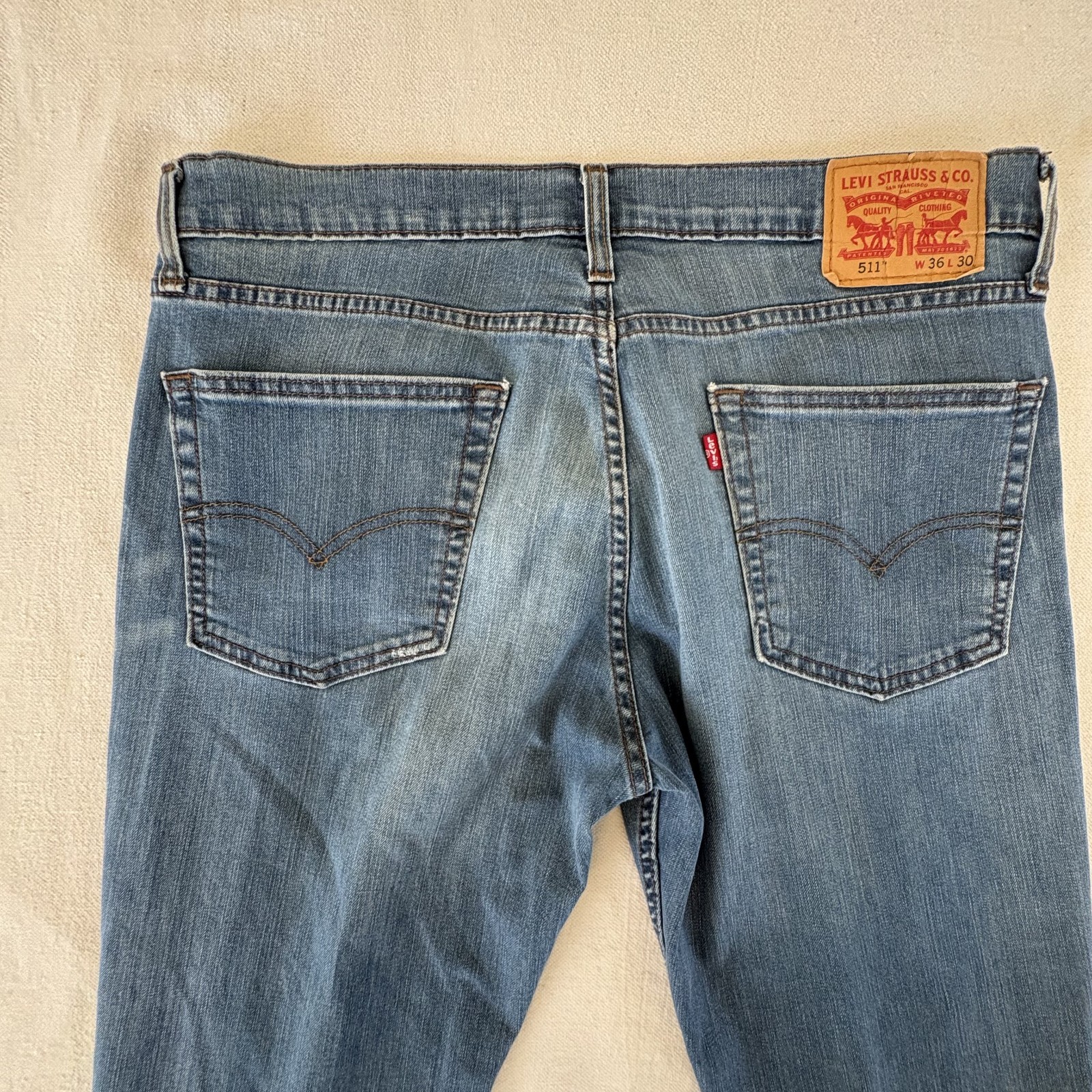 Levi’s 511 Men’s Size 36×30 Medium Wash Slim Stretch Jeans