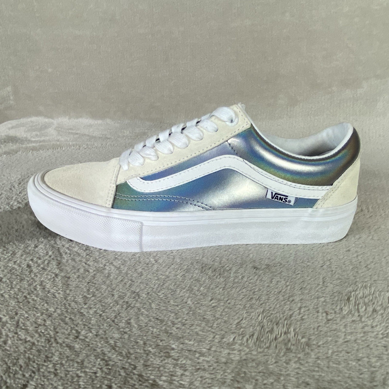Vans Old Skool Pro Iridescent Shoes Men 8 Women 9.5 White Suede Sneakers NEW
