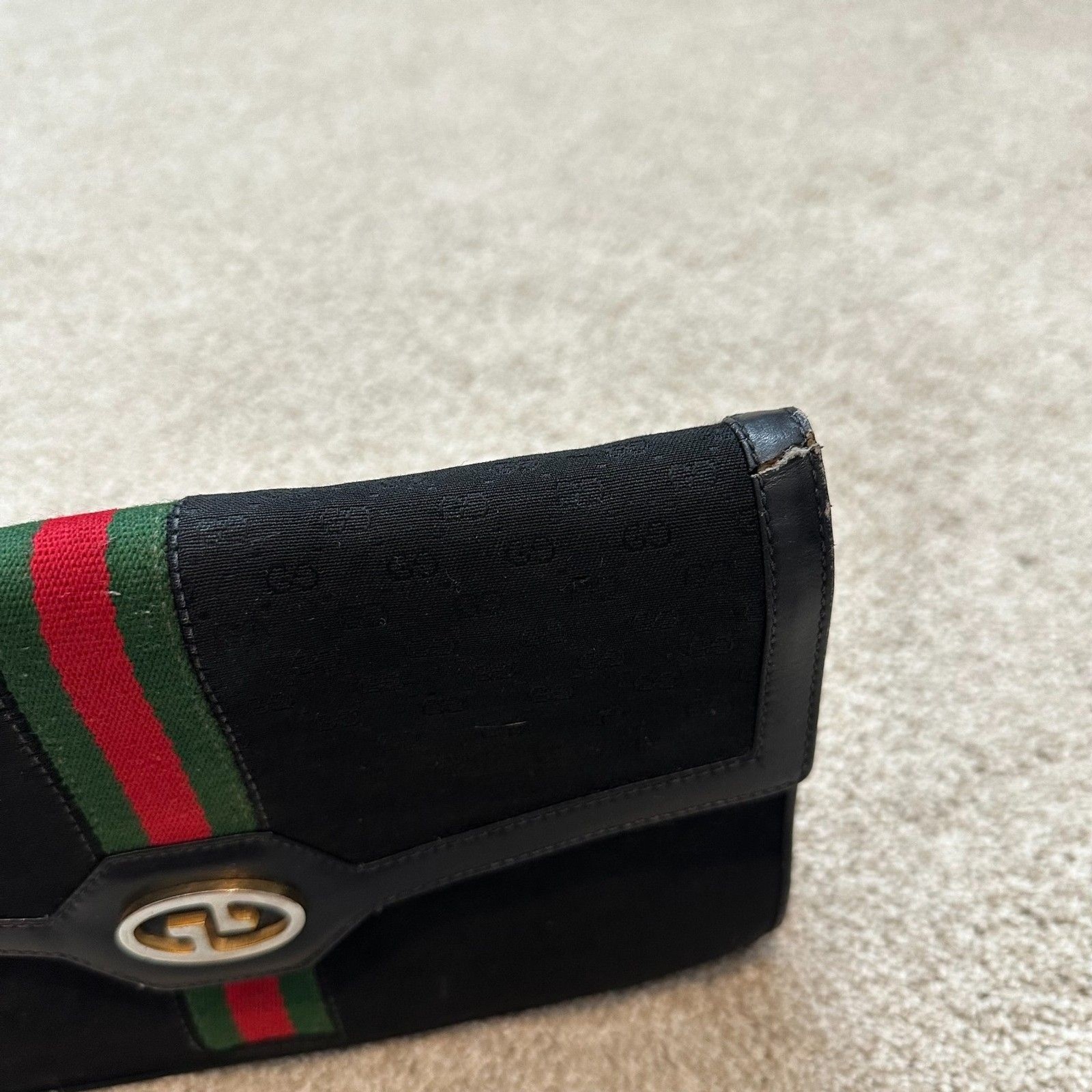 Vintage Gucci GG Monogram Supreme Ophidia Clutch – See Details