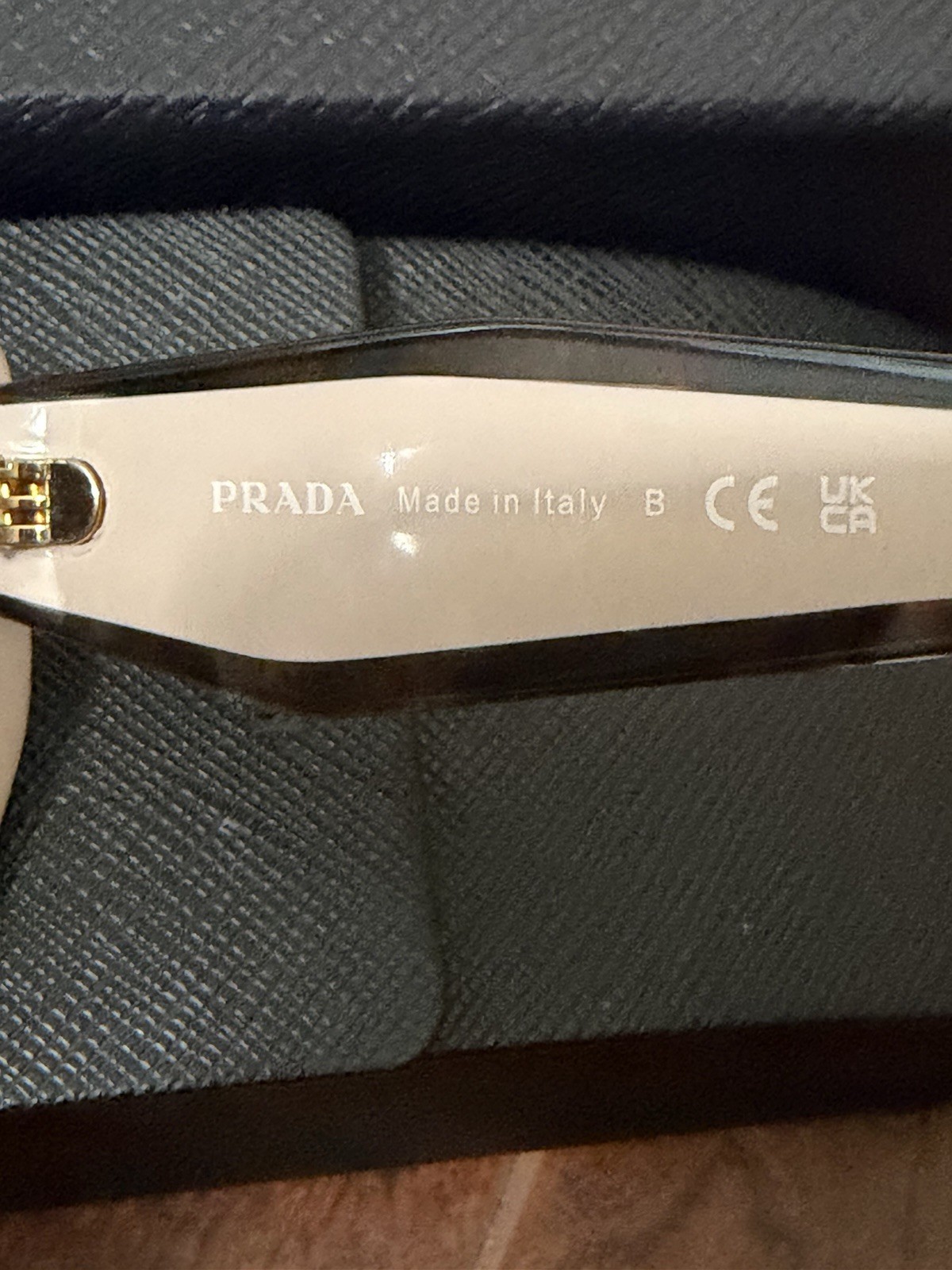 Prada SPR15W sunglasses ,original $489 ,tortoiseshell and beige authentic NB￼
