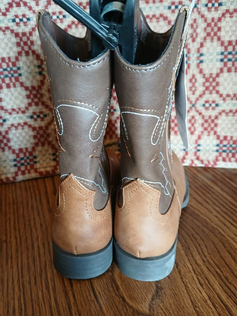 Brown Western Boots, Cowboy Boots, Brand New, Wonder Nation Brand, Boys Size 1