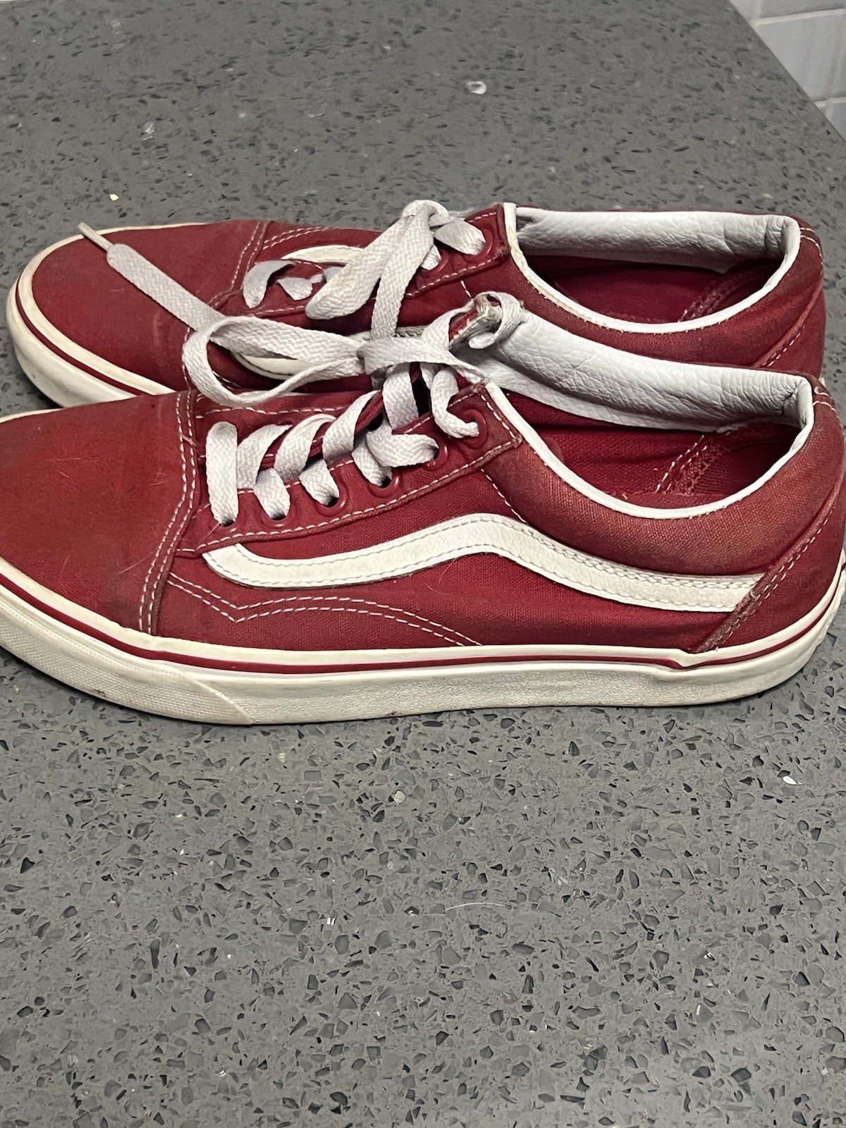 Vans Sneakers (Men 5.5 / Women’s 7)