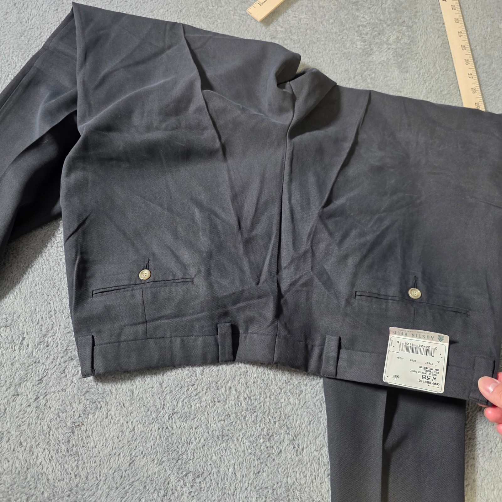 Austin Reed Mens 38 Dress Pants Charcoal Grey Double Pleated Tencel Blend NWT