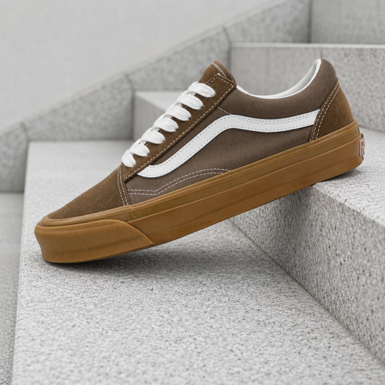 Vans LX Old Skool Brown White D560E0 Men’s New