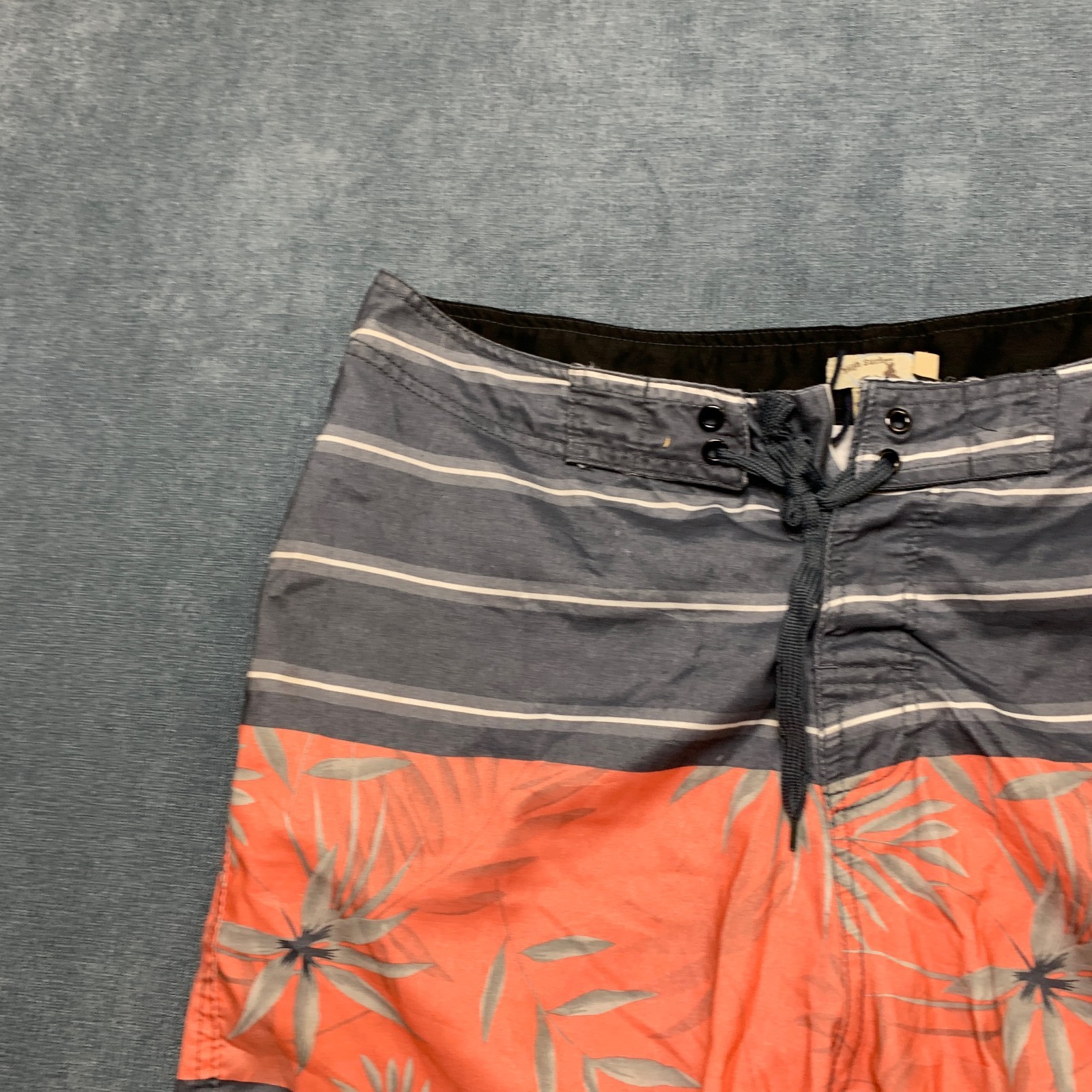 High Surf Board Shorts Men’s 36 Multicolor Tropical Striped Recreational Surfing