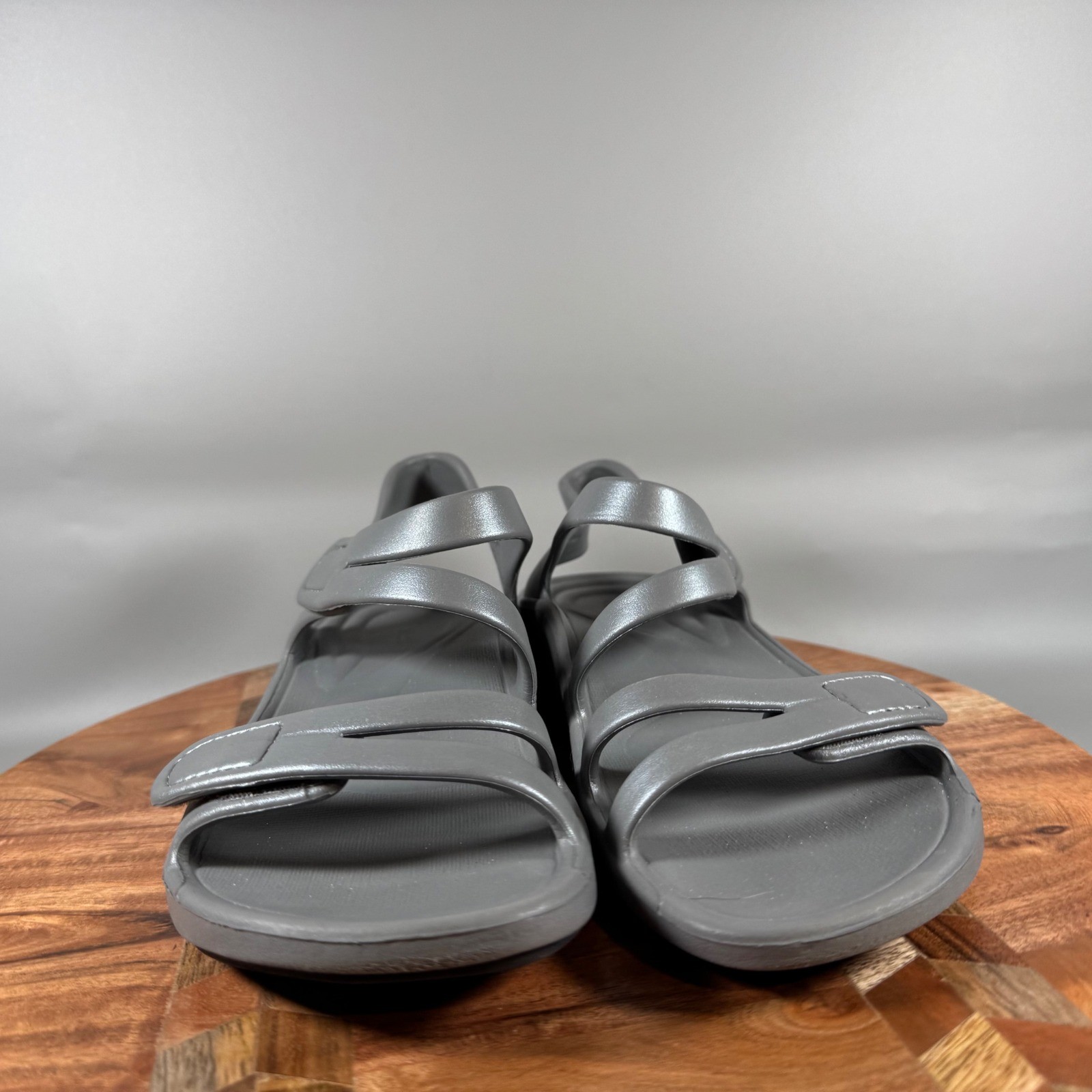 Aetrex Jillian Metallic Pewter Orthotic Comfort Sandals Womens 7 Water Friendly