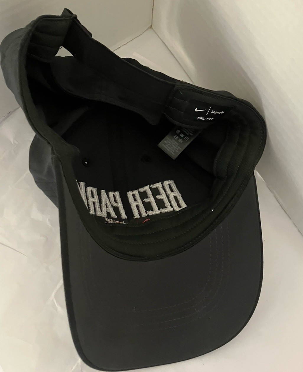Nike Dri Fit Legacy91 Budweiser BEER PARK Las Vegas Strip Adjustable Black Hat