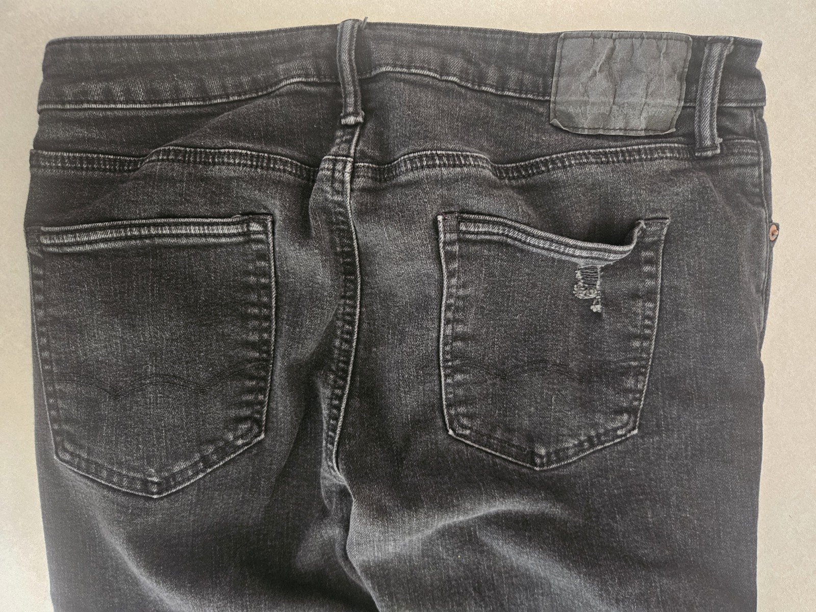 Men’s American Eagle Jeans 34×30 Black AirFlex+ Distressed Ripped Stretch Denim