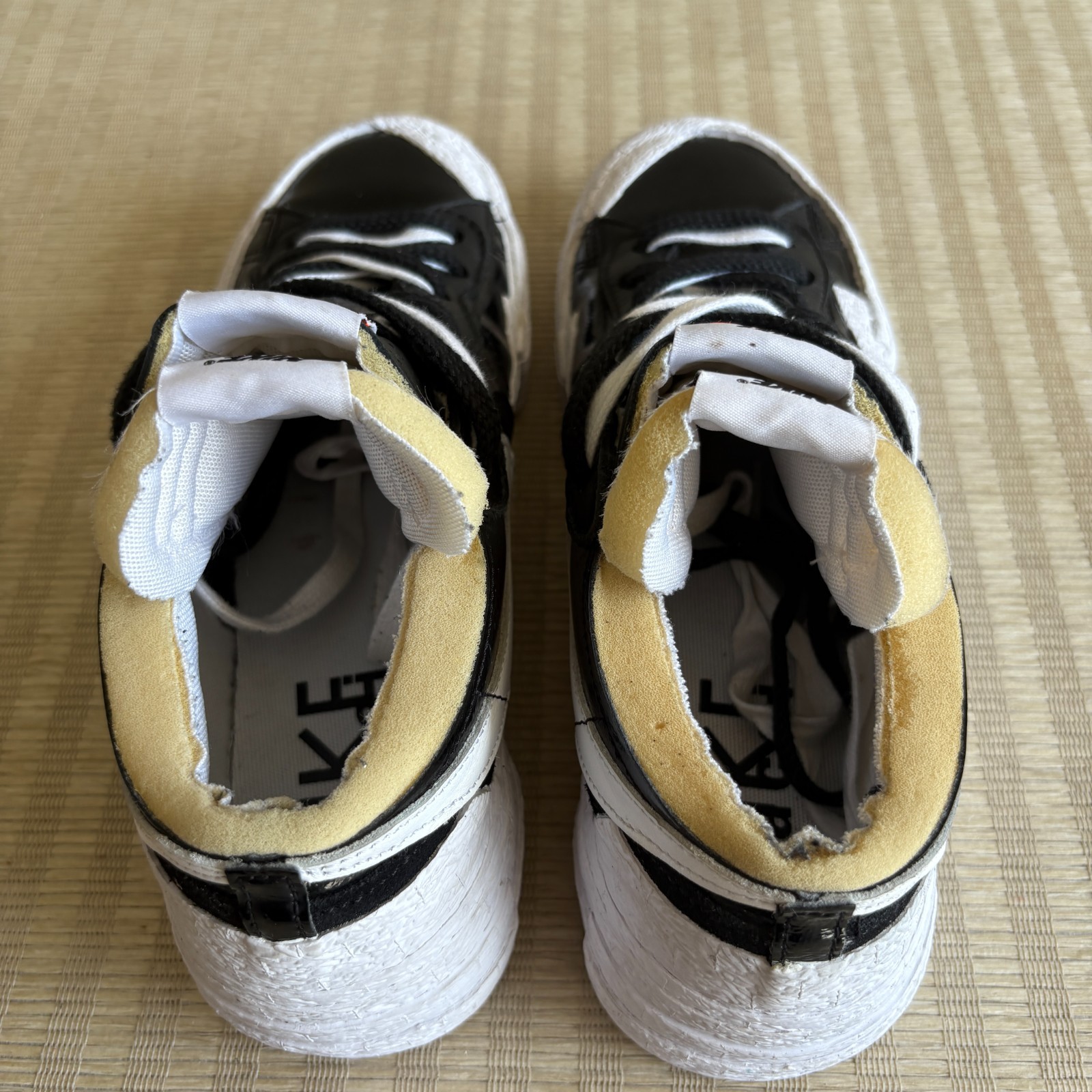 Nike Sacai Blazer Low Shoes Mens Size 7.5 Black White Leather Sneaker DM6443-001